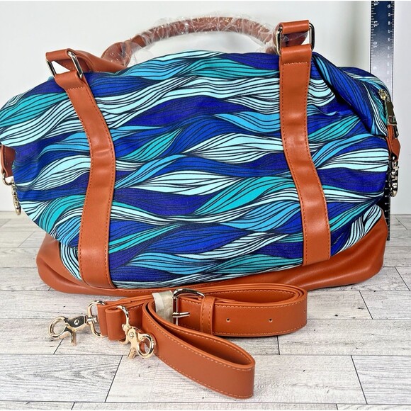 CAMTOP Canvas Weekender Bag Carry On Travel Tote Overnight Duffel Bag with Strap - Picture 3 of 13